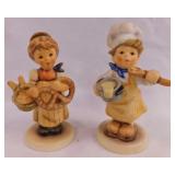 1996 Goebel Hummel figurine Pretzel Girl, 4" tall