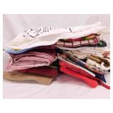 Kitchen dish towels & hotpads, some new