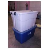 Rubbermaid & Sterilite 30 gallon storage totes w/