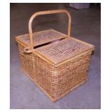 Gingham lined woven picnic basket, 16" x 12" x