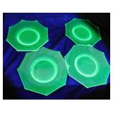 Set of 4 uranium glass plates, 8"