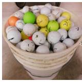 5 gallon bucket of assorted golf balls