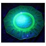 2 uranium Depression glass salad / dessert plates,