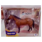 New 1997 Breyer retired #499 King AQHA American