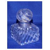 Antique swirled glass inkwell, 4" tall