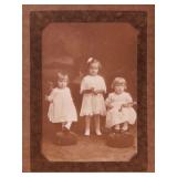 20 vintage & antique children photos & portraits