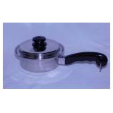 Small Saladmaster sauce pan w/ lid