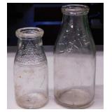 Vintage Hawthorn Mellody Chicago milk bottle -