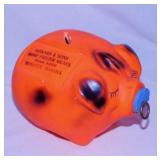 3 pig piggy banks: Munster Indiana advertising