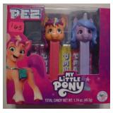2023 My Little Pony PEZ box set, Sunny & Izzy