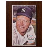 1964 Topps Giant New York Yankees Mickey Mantle