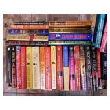 29 hardback novel books: Linda Howard -