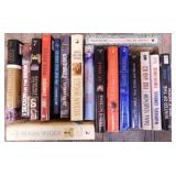 17 hardback novel books: Mary Balogh - Susan Wiggs