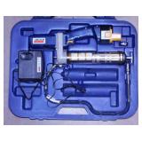 Lincoln electric grease gun in case