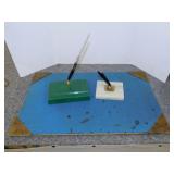 2 fountain pen holders: Marble & Bakelite -