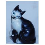 Mid Century plaster Tuxedo Cat figurine, 5.5"