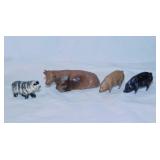 4 vintage cast iron farm animal toys: Sheep - Pigs