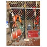 Grasshog weed eater - Black & Decker weed eater -