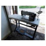 Singer 1591 D300A industrial sewing machine on