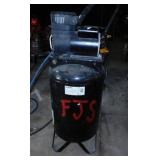 Sanborn portable 30 gallon air compressor