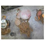 Chisolm-Moore Cyclone model M five ton chain