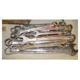 24 S-K combination wrenches up to 1 7/16"