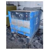 Portable Miller goldstar 500SS welder, constant