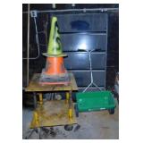 4 safety cones - Lawn seeder - Steel rolling work