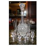 Crystal decanter - 4 crystal flutes -