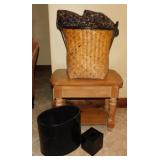 Small side table - Woven basket w/ bamboo rim -