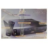 Toshiba DVD / CD player w/ remote & manual in box,