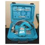 Makita 7 1/4" circular saw in case, model 5007NB