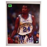 Autographed Antoine Walker Rookie picture, 8" x