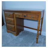 Mid Century Bassett 4 drawer desk,