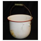 Enamelware: Chamber pot - 2 lids