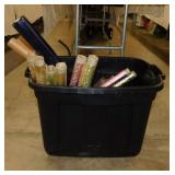 Rhino Tuff 18 gal. storage tote - Gift wrapping