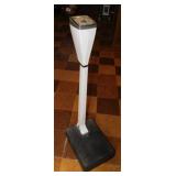 Health-O-Meter 300 lb. Doctor's weight scale