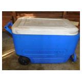 Igloo Wheelie ice chest cooler w/ handle,