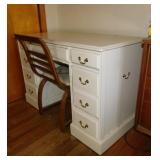 Vintage oak knee hole desk w/ 8 drawers & oak