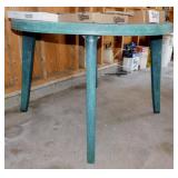 Poly resin 42' patio table