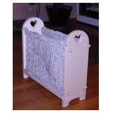 Kitschy wooden heart magazine rack stand with