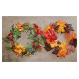 8 decorated wreaths & dï¿½cor