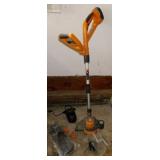 Worx cordless weed trimmer w/ attachments, battery