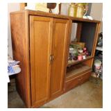 Oak entertainment garage tool cabinet, 55' x 21'