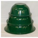 Set of 3 Pyrex emerald glass nesting mixing bowls