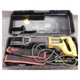 DeWalt DW304P reciprocating saw in case -