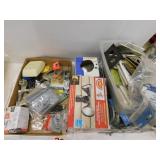 Electrical supplies - Black & Decker charger -