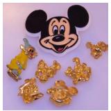 Walt Disney: 1938 Snow White Dopey pin - Gold
