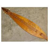 1978 Cripple Creek hand crafted 4 string dulcimer,