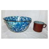 Graniteware bowl, 12' - Large tin cup